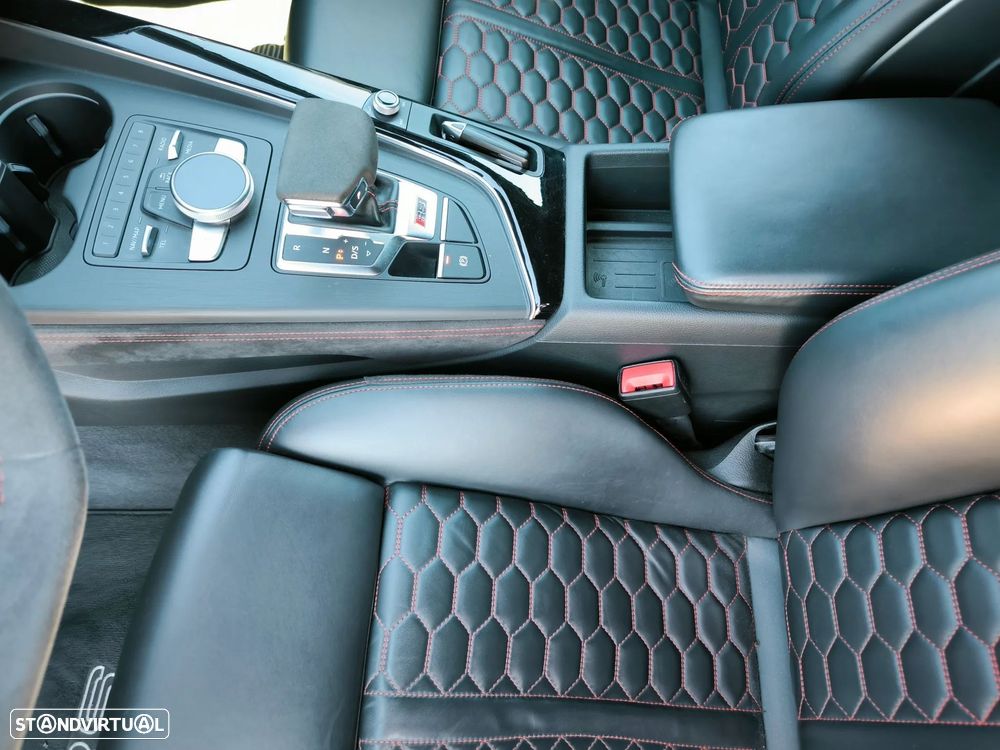 Audi RS4 Avant 2.9 TSI quattro Tiptronic - 16