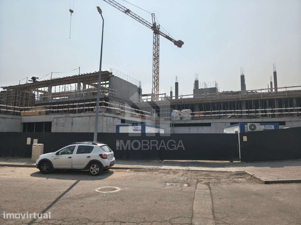 Venda Apartamento T2 Novo - Celeirós - Grande imagem: 3/18