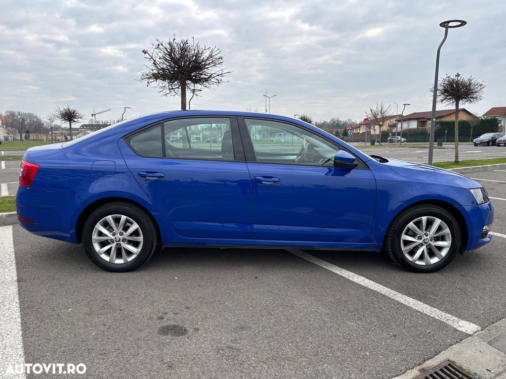 Skoda Octavia - 20