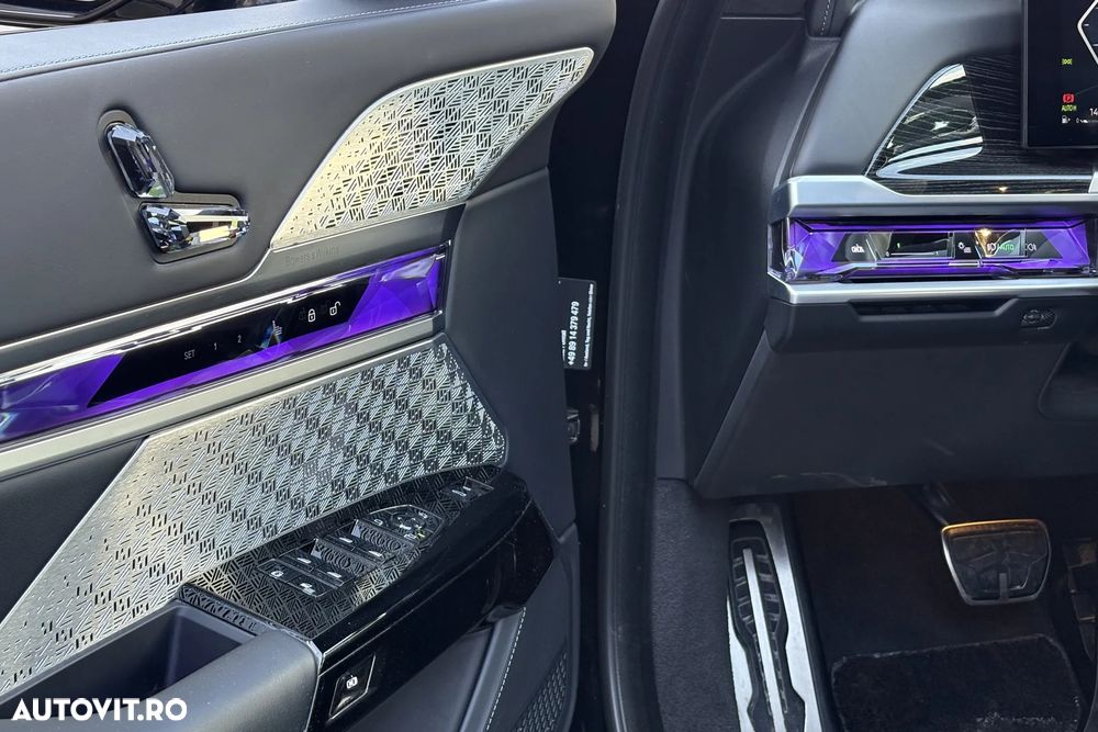 BMW Seria 7 - 8
