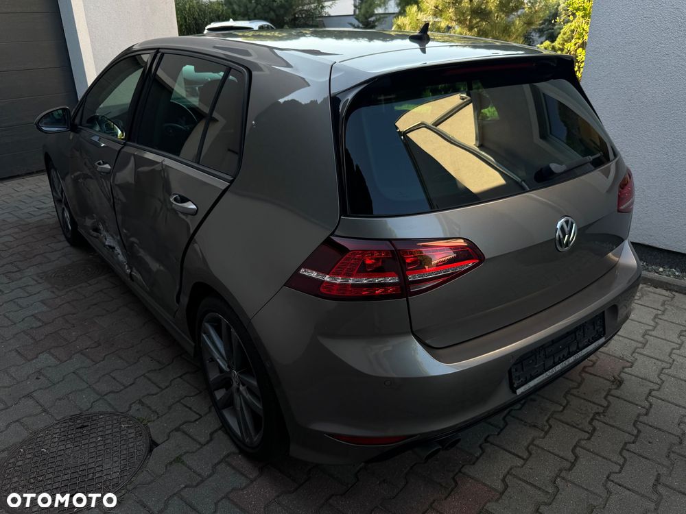 Volkswagen Golf 2.0 TDI (BlueMotion Technology) DSG Highline - 9