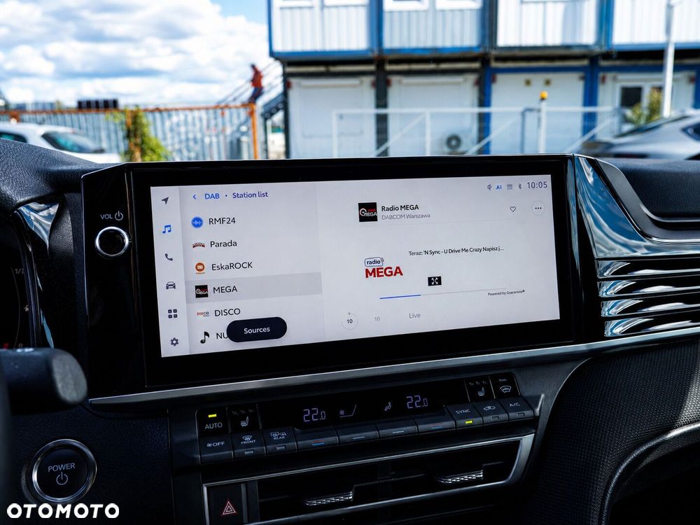 Toyota Camry - 20
