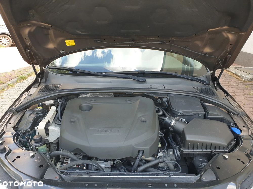 Volvo V70 D2 Linje Classic - 20