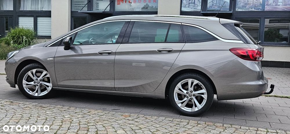 Opel Astra 1.6 D (CDTI) Start/Stop Dynamic - 25