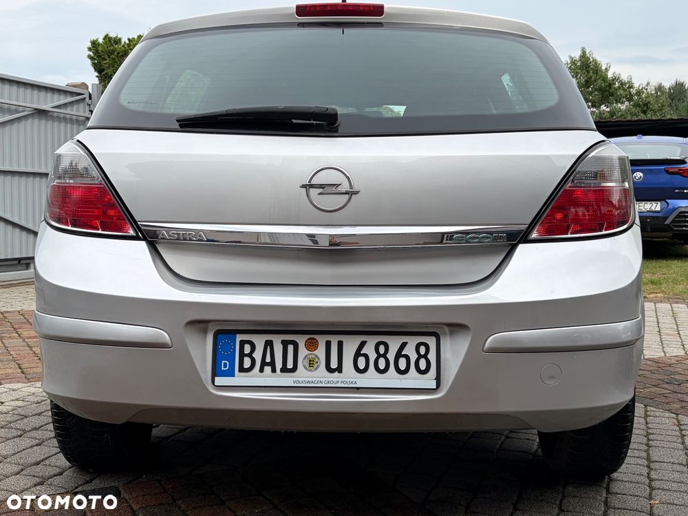 Opel Astra - 20