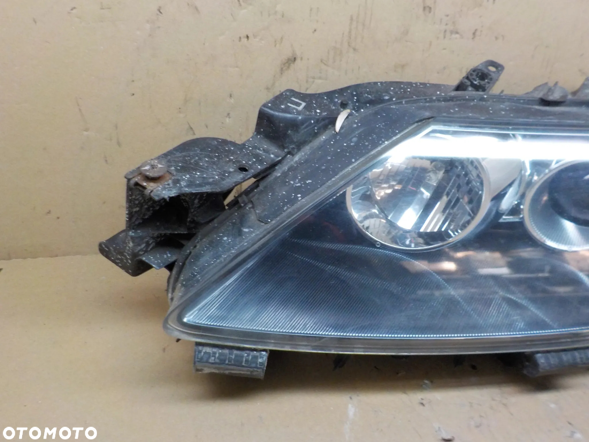 MAZDA CX-7 LAMPA LEWA PRZÓD XENON UK - 2