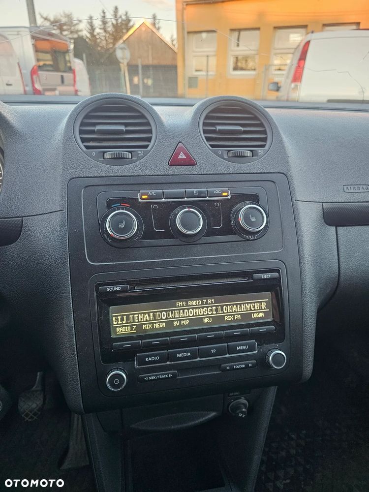 Volkswagen Caddy - 9