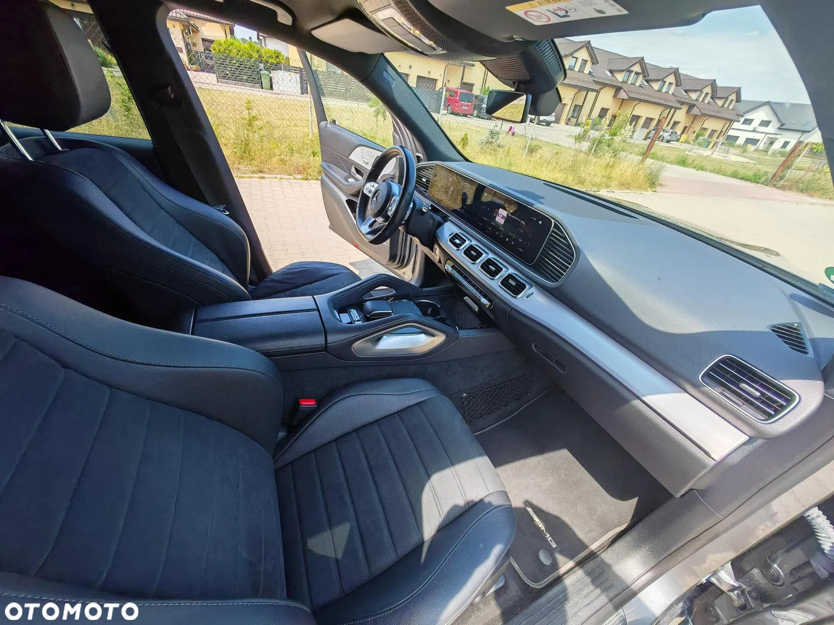 Mercedes-Benz GLE 300 d 4-Matic - 14