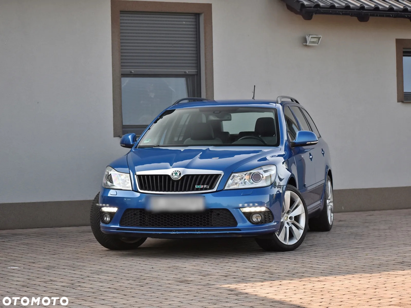 Skoda Octavia Combi 2.0 TDI DPF RS - 5