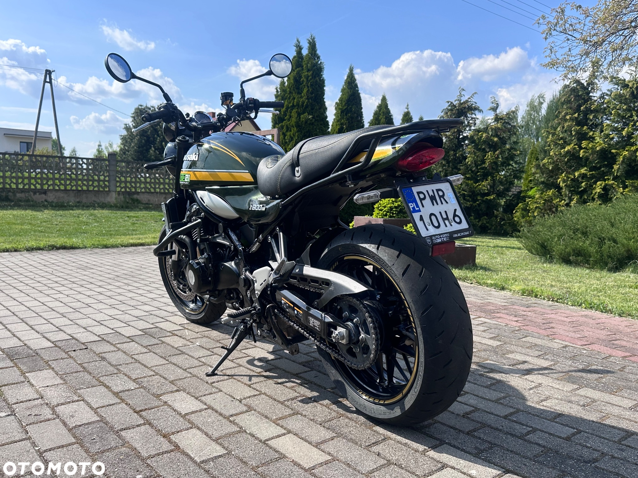 Kawasaki Z 900 RS - 4