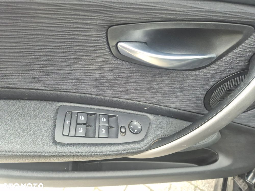 BMW Seria 1 116d DPF Edition Sport - 6