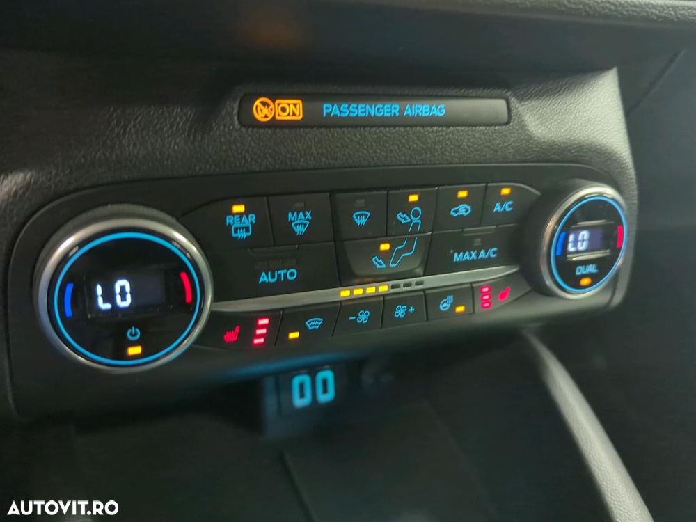 Ford Focus 1.0 EcoBoost Titanium - 5