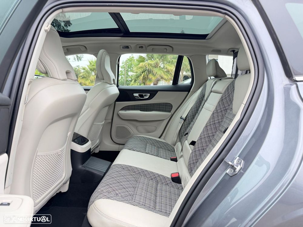 Volvo V60 2.0 T6 AWD TE Inscription Expression - 38