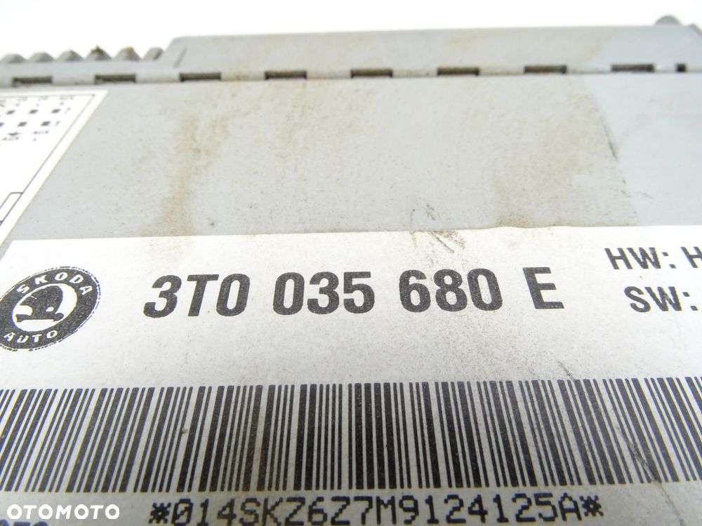 Wyswietlacz radio cd nawigacja 3t0035680e skoda superb ii - 10