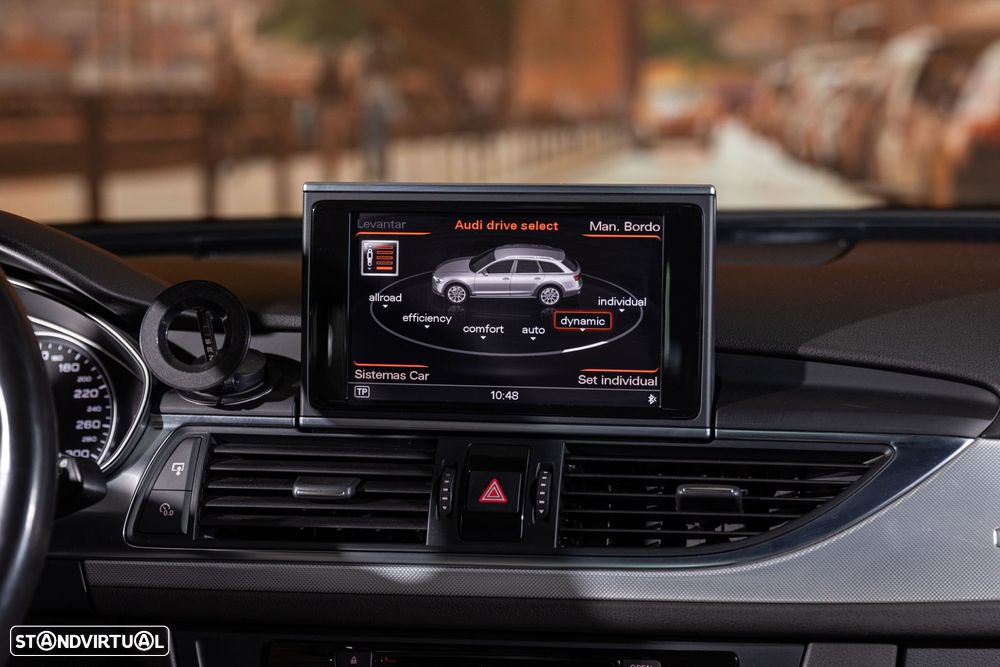 Audi A6 Allroad 3.0 TDi quattro S tronic - 15