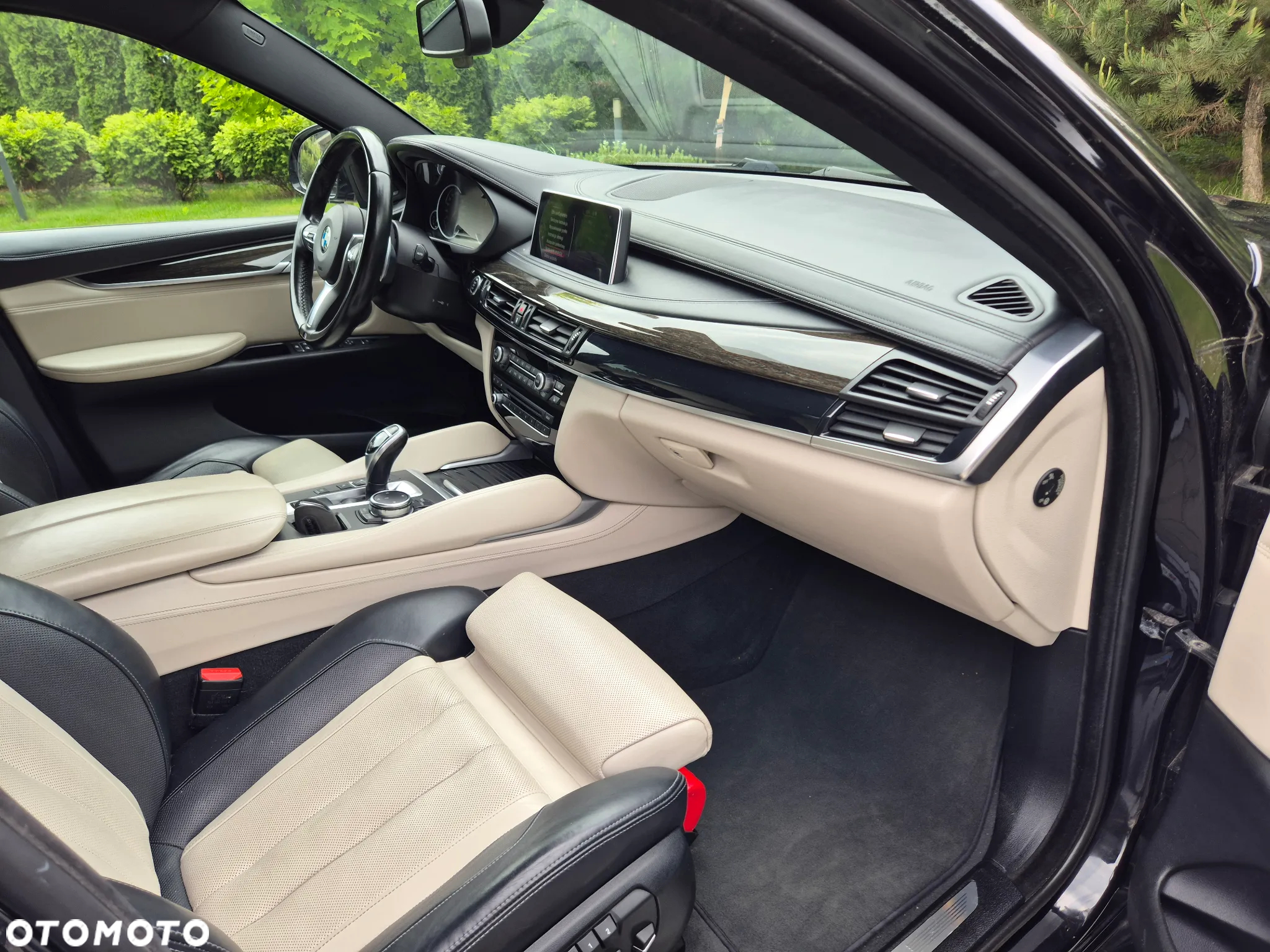 BMW X6 M50d - 28
