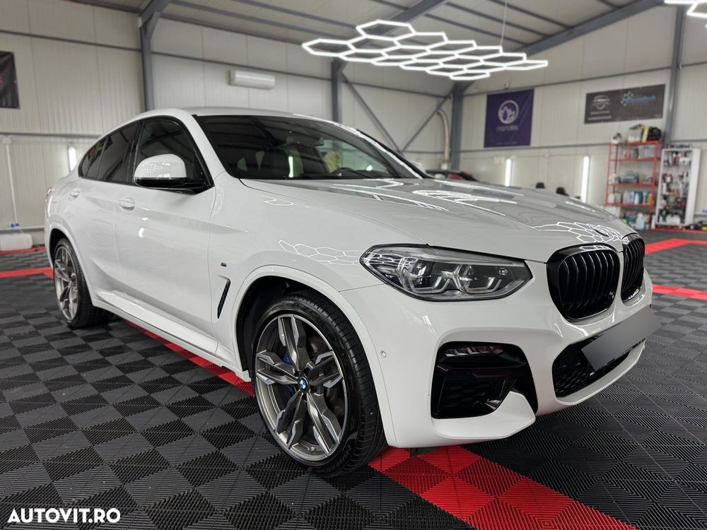 BMW X4 M M40i - 1