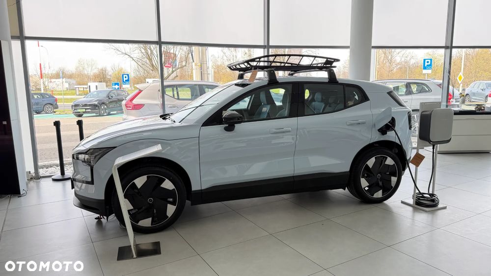 Volvo EX30 51kWh Single Motor Plus - 1