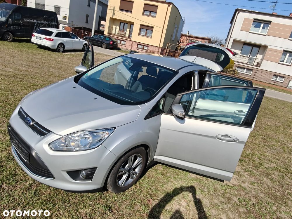 Ford C-MAX - 32