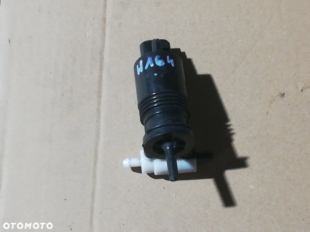 Mercedes R ML W164 pompka spryskiwacza spryskiwaczy