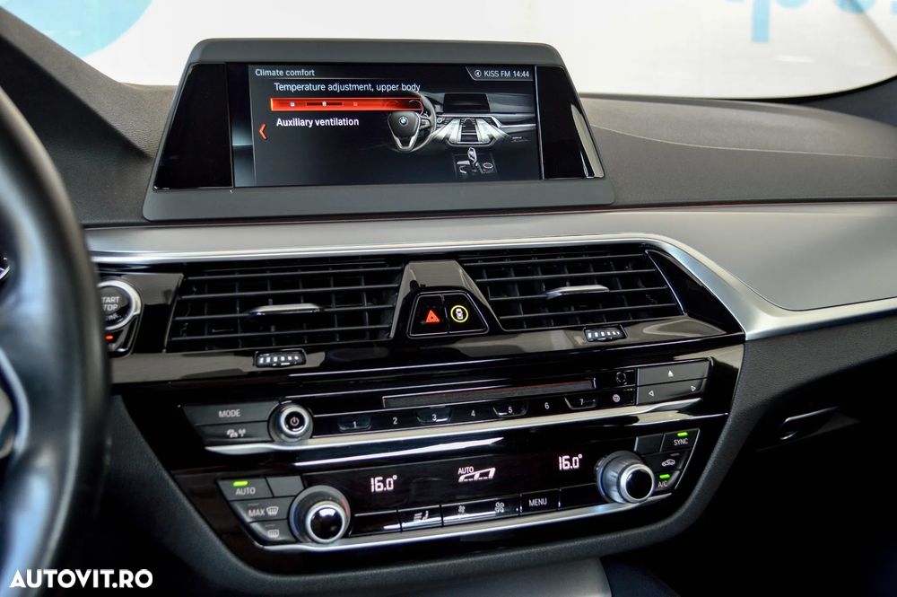 BMW Seria 5 520d AT - 18