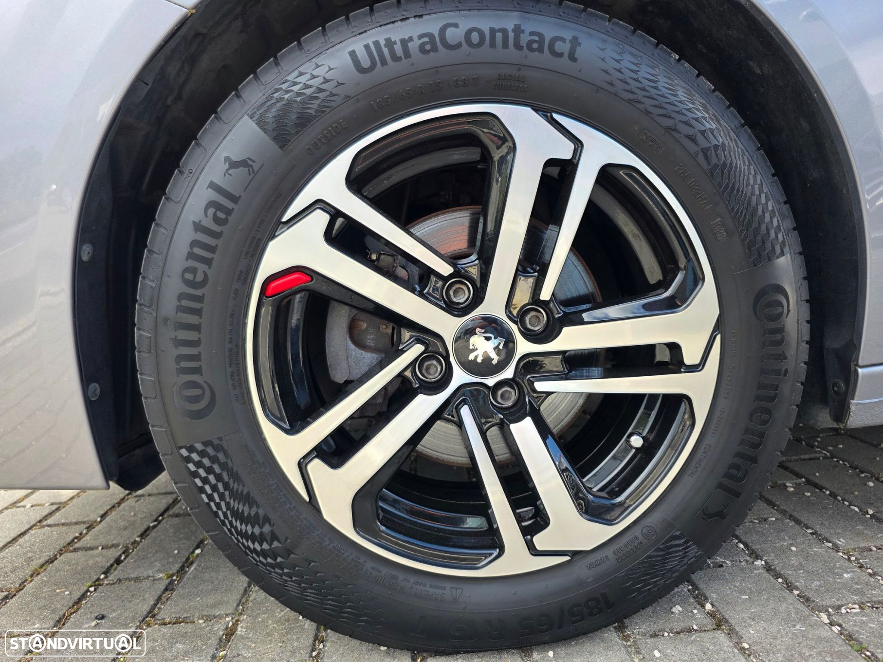 Peugeot 208 1.2 PureTech Active - 18