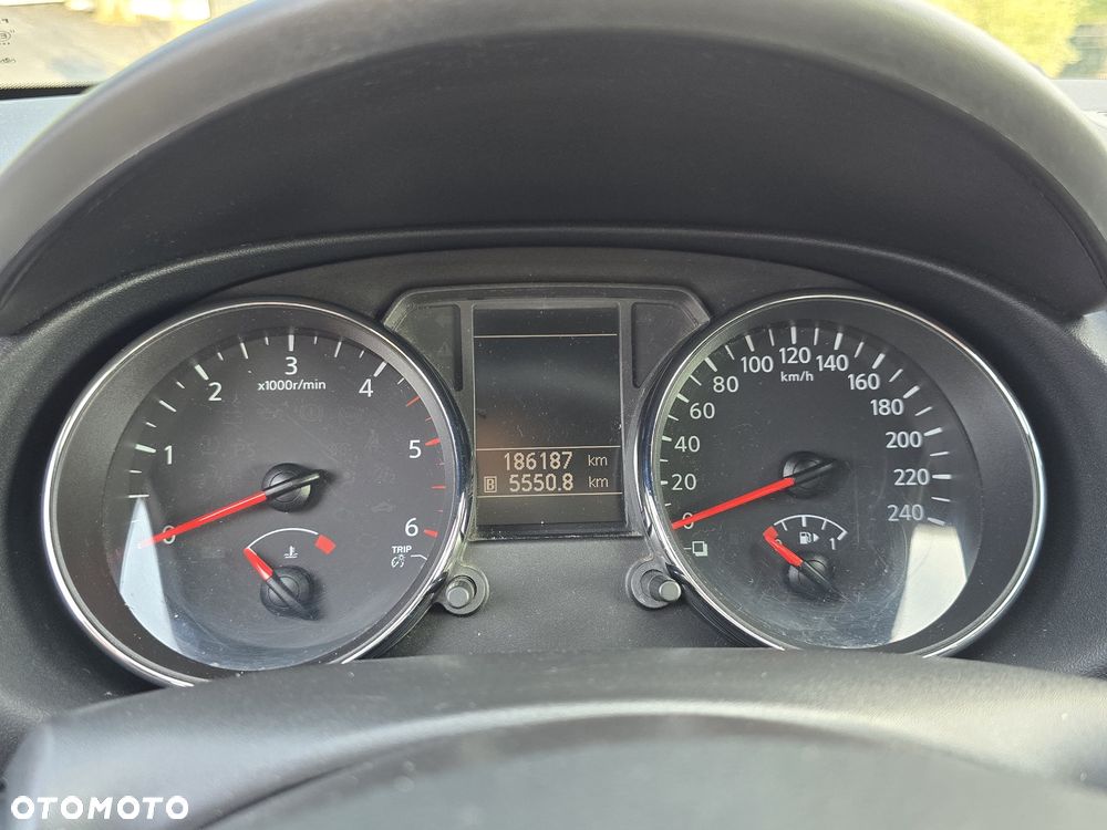 Nissan Qashqai 2.0 dCi 4x4 I-Way - 9