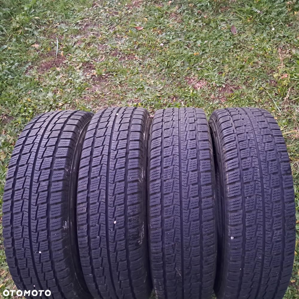 Opony zimowe   ducato jumper boxer 215/75/16C 215/75R16C Hankook komplet 4szt ładne zimowe - 1
