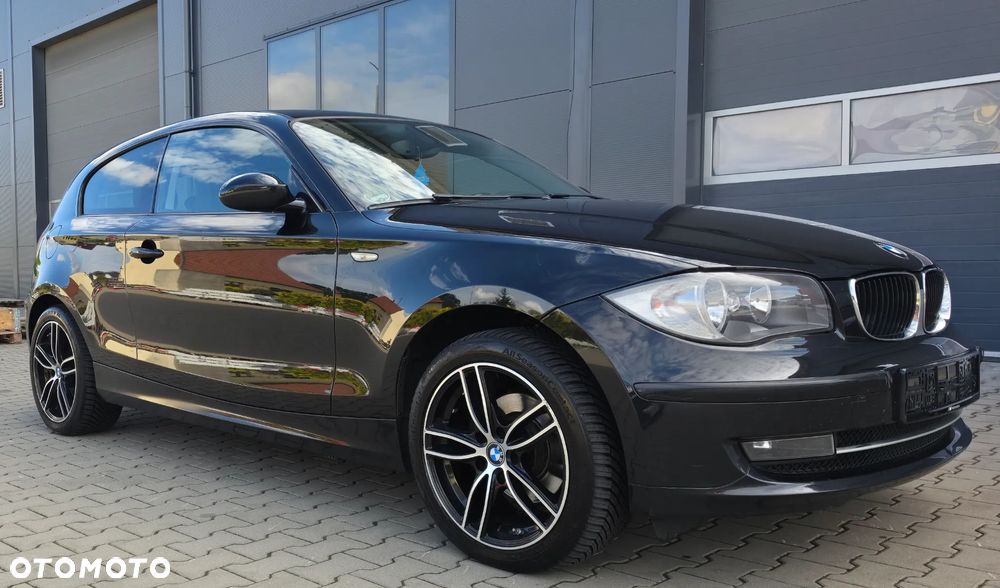 BMW Seria 1 2009 photo 3
