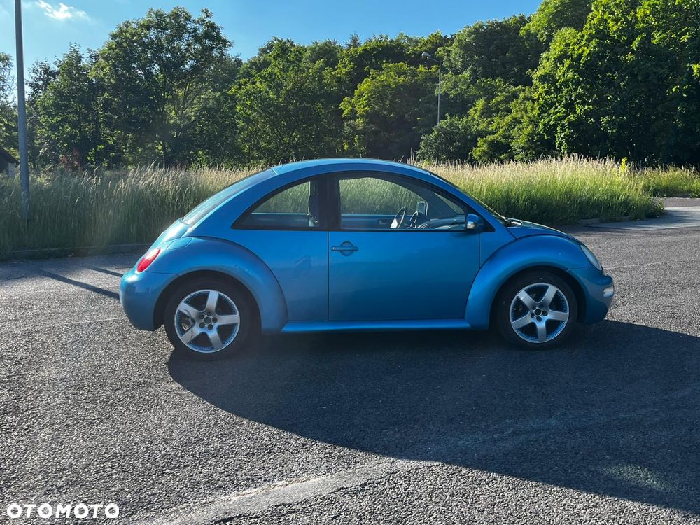 Volkswagen New Beetle 1.6 - 6
