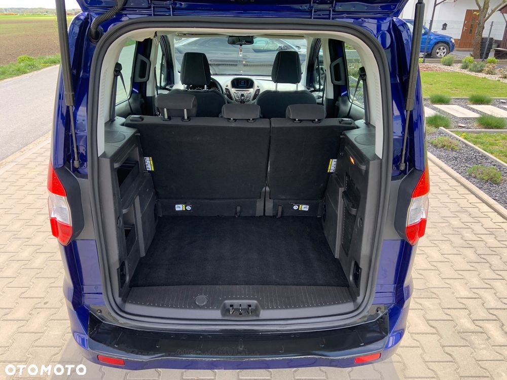 Ford Tourneo Courier 1.0 EcoBoost Ambiente - 19