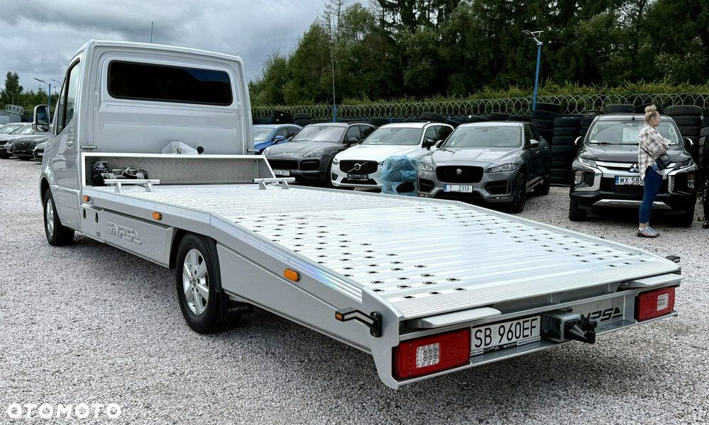 Mercedes-Benz Sprinter - 6