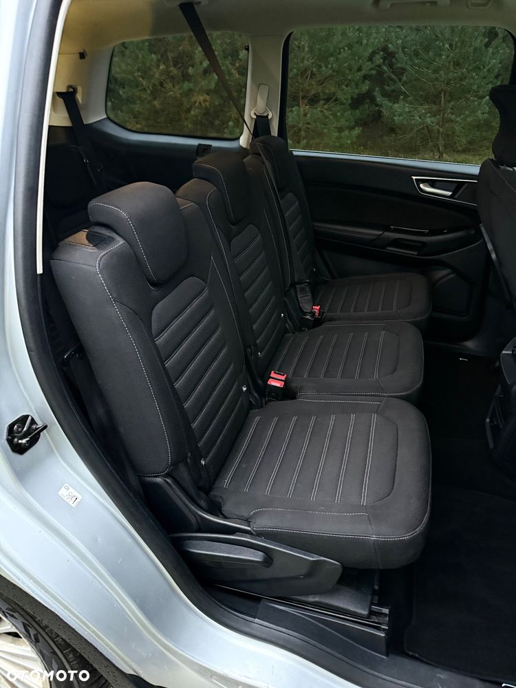 Ford Galaxy - 20