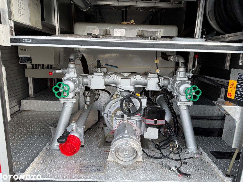 Mercedes-Benz ATEGO 818 4x2 - 15