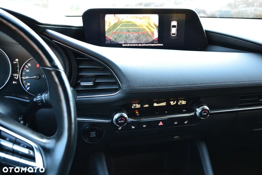 Mazda 3 2.0 mHEV Kanjo - 11