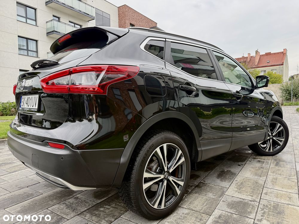 Nissan Qashqai 1.3 DIG-T SHIRO - 3