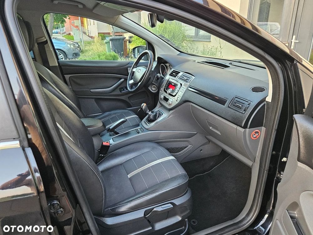 Ford Kuga 2.0 TDCi 4x4 Titanium - 7