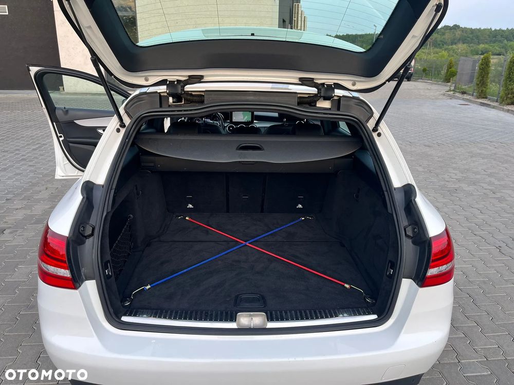 Mercedes-Benz Klasa C 250 d 4-Matic 9G-TRONIC - 7