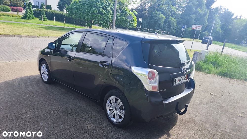 Toyota Verso 2.0 D-4D Executive - 6