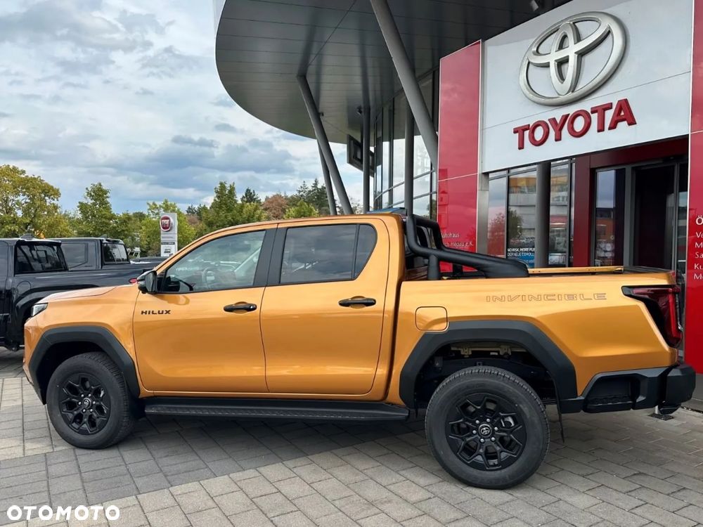 Toyota Hilux - 7