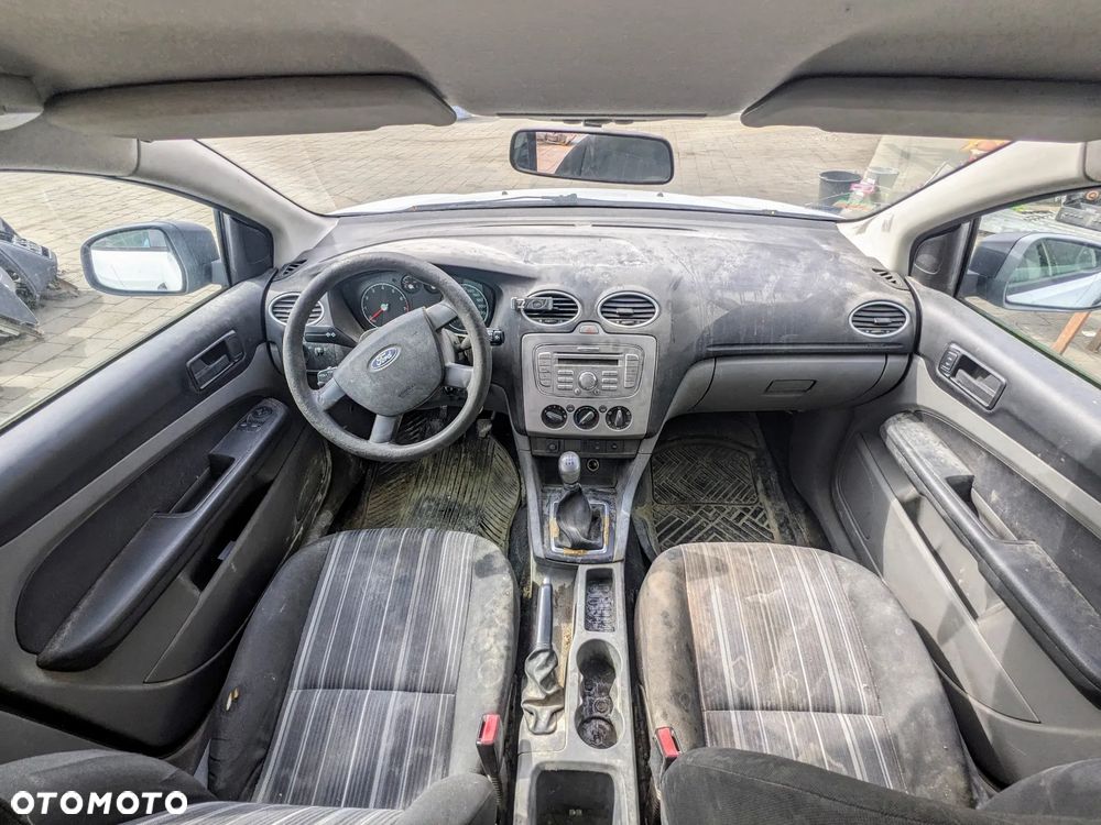 FORD FOCUS 1.6 KOMBI 2009 na części - 10