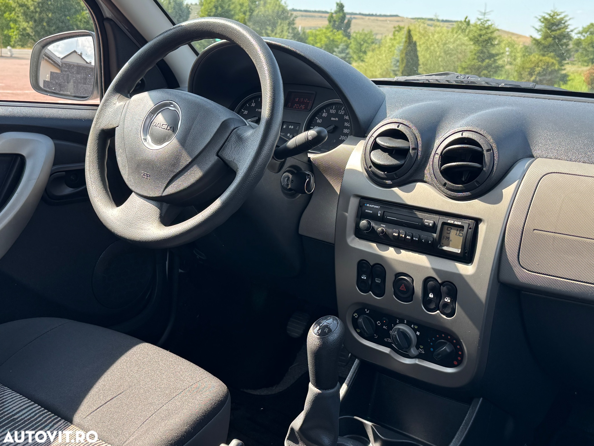 Dacia Sandero 1.2 16V 75 Laureate - 6