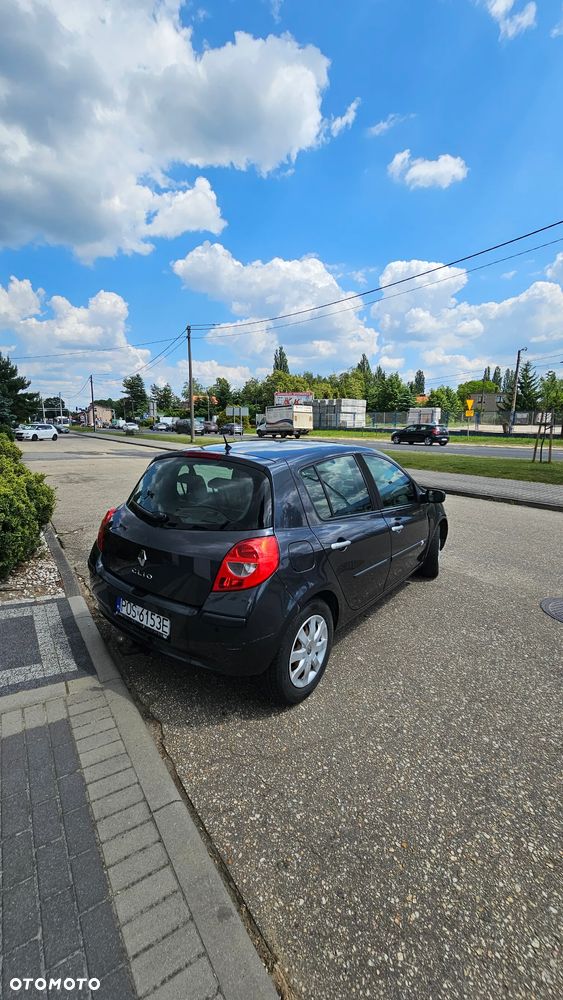 Renault Clio 1.5 dCi Authentique - 3