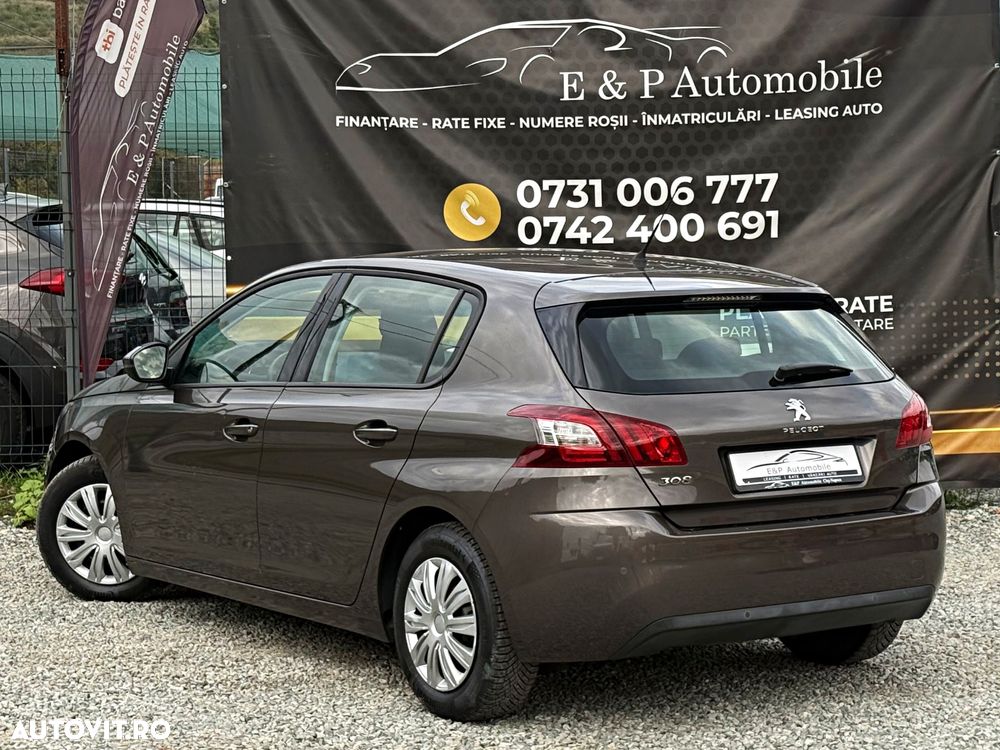 Peugeot 308 1.2 L PureTech Active - 12