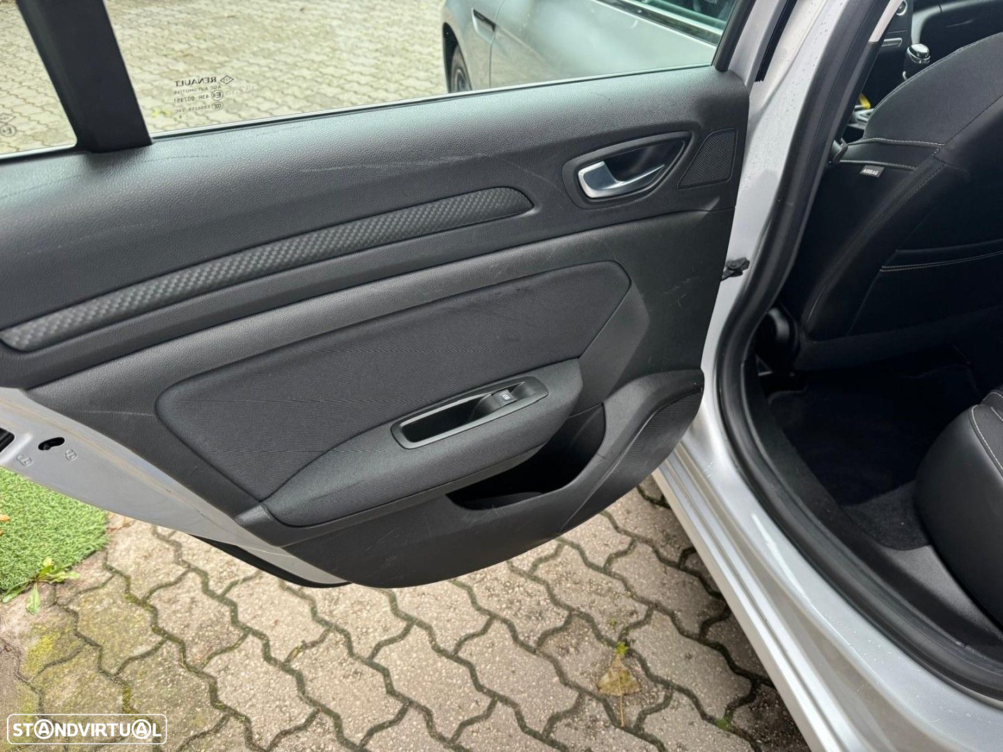 Renault Mégane Sport Tourer 1.5 dCi Zen ECO - 10