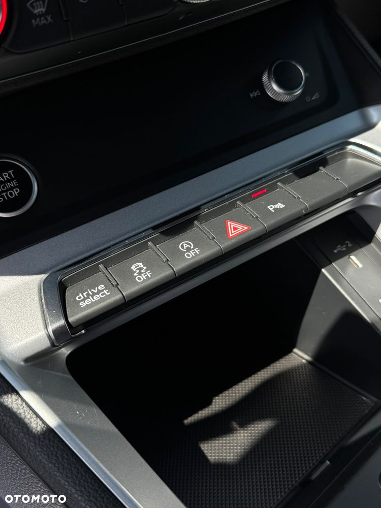Audi Q3 35 TDI S tronic - 21