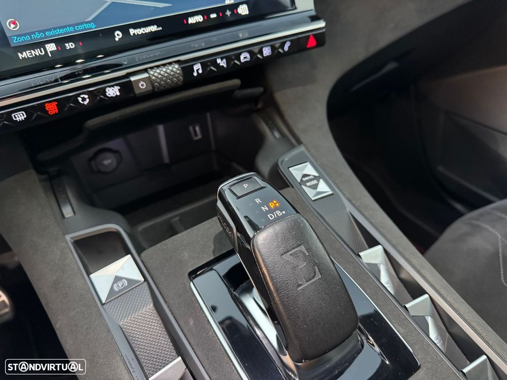 DS DS7 Crossback E-Tense Performance Line+ EAT8 - 23