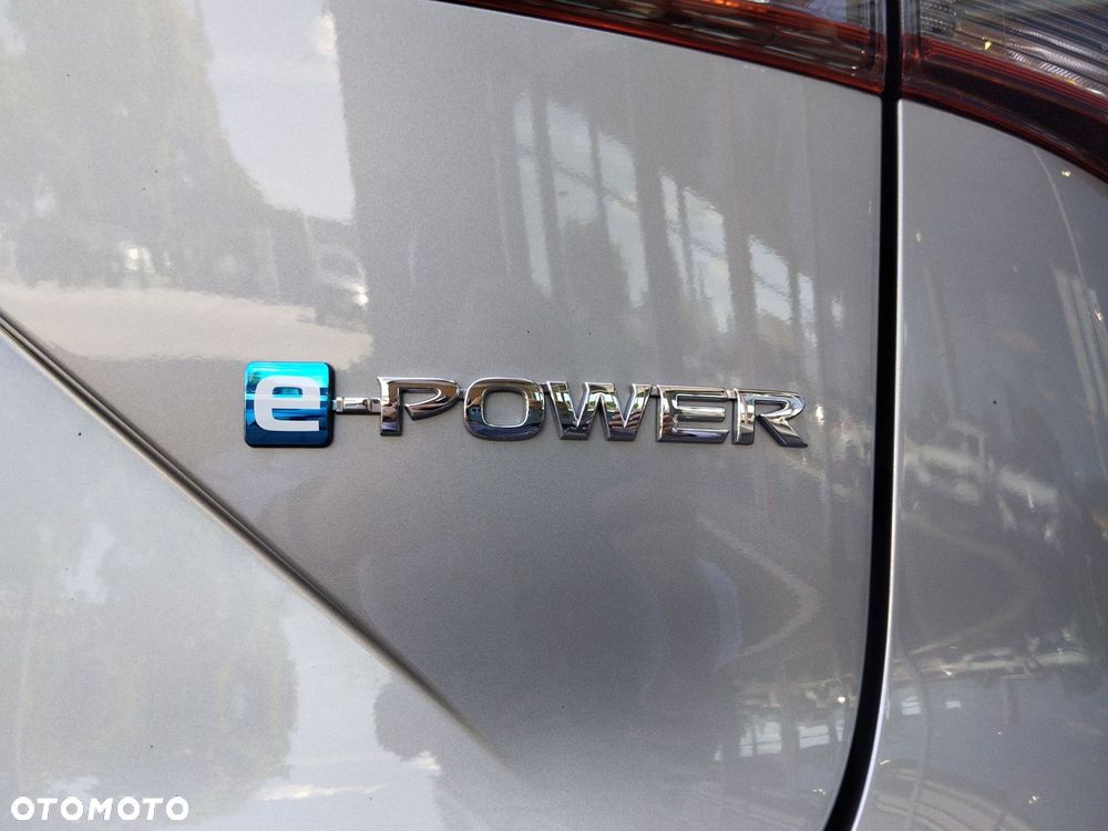 Nissan Qashqai 1.5 e-POWER N-Connecta - 28
