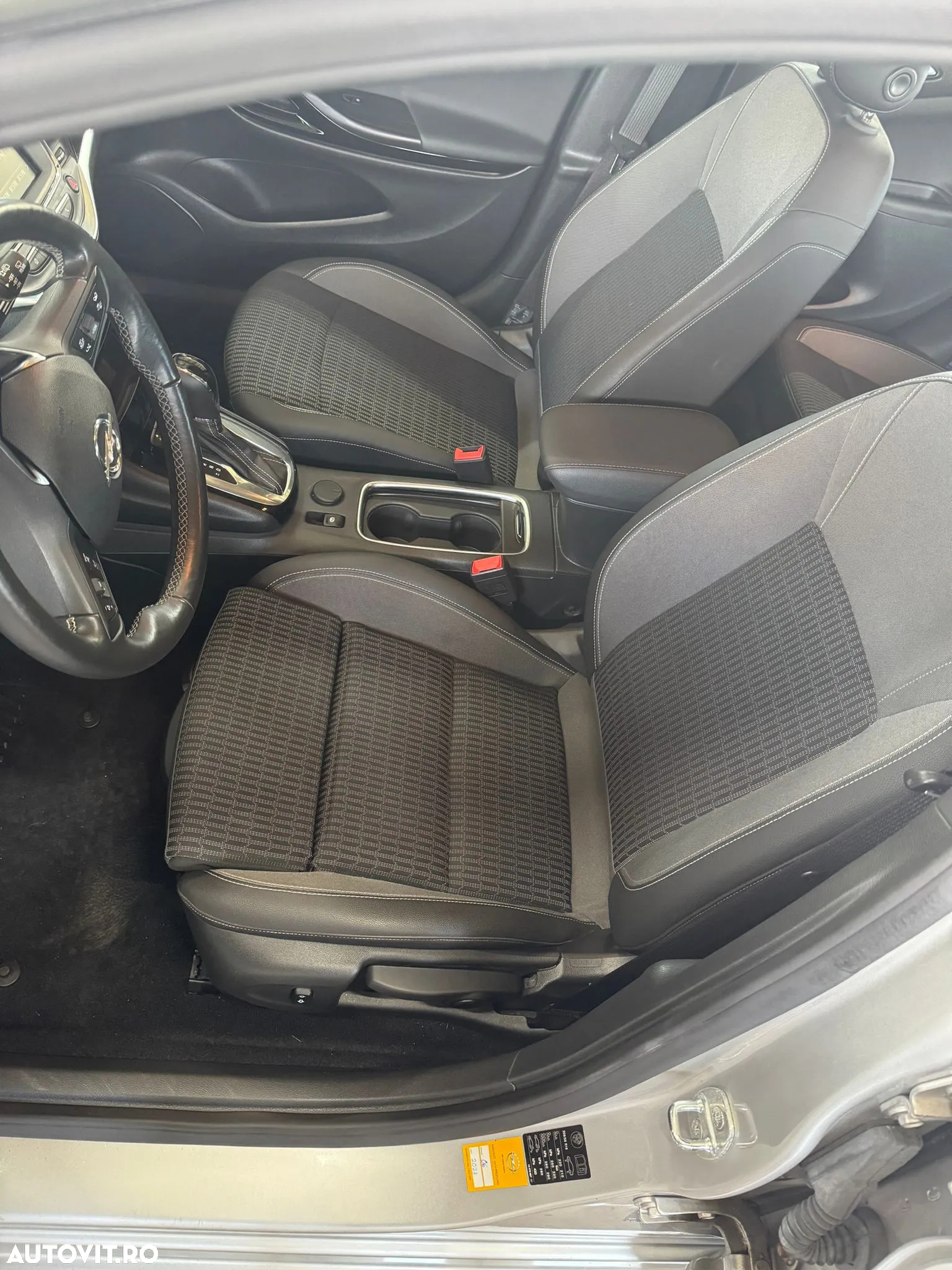 Opel Astra 1.5 D Start/Stop Automatik Elegance - 9