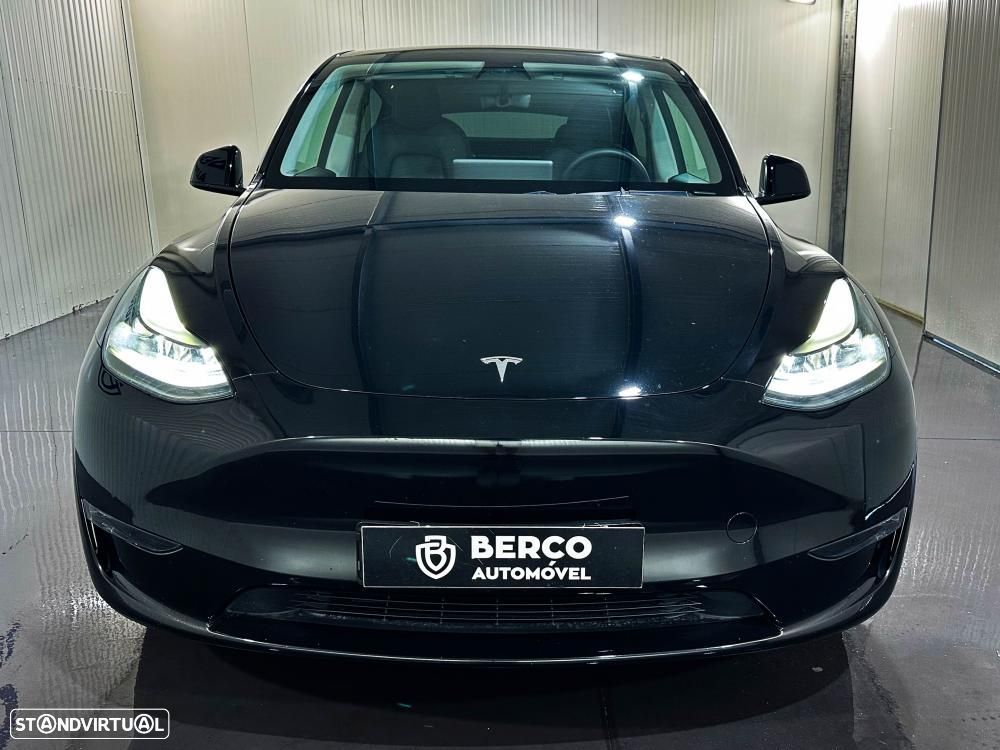 Tesla Model Y Long Range Dual Motor AWD - 3